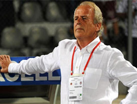 Mustafa Denizli resmen G.Saray'da!