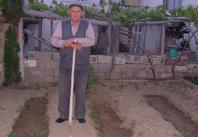 Evlenmek isteyen 76'lık delikanlı...