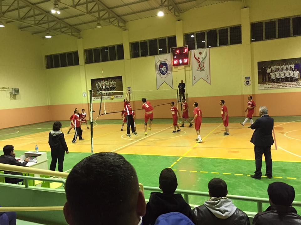 Hüyük’te voleybol turnuvası heyecanı