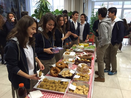 Diltaşlı Öğrencilerden Sokak Hayvanlarına Yardım