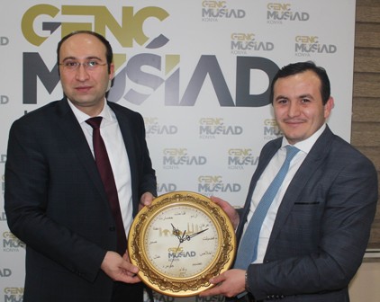 MÜSİAD'ta tecrübe paylaşım programları sürüyor