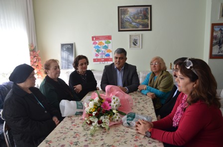 Özgüven'den hanımlara ziyaret