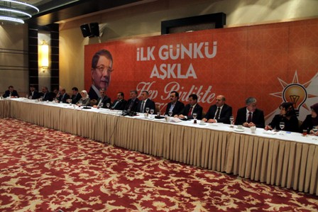 Konya Teşkilatı ve milletvekilleri basınla bir araya geldi