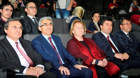 Birliktelik Kültürü ve Hz. Mevlana Paneli Mevlana ekseninde birliktelik anlatıldı