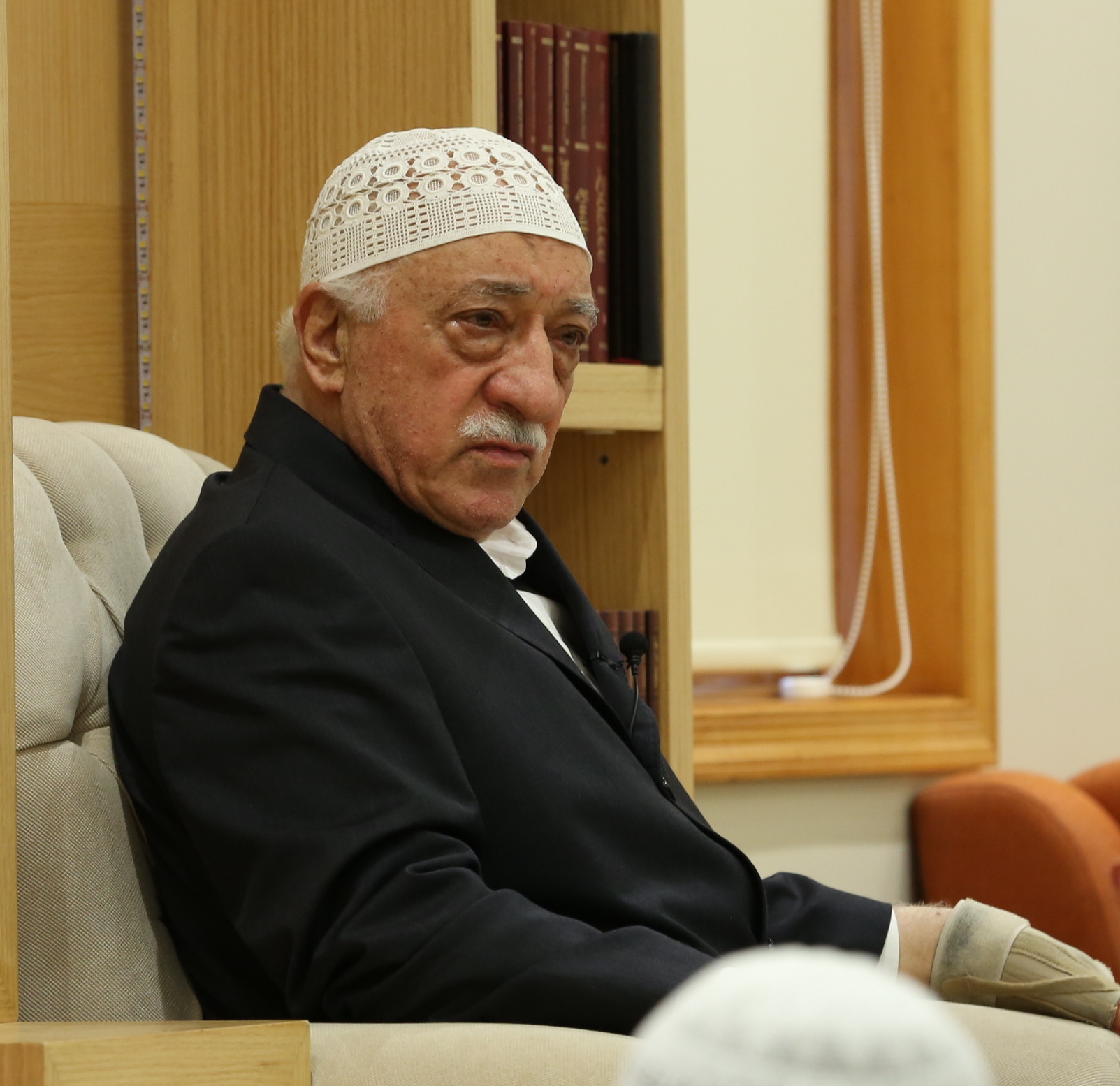 FETÖ'nün beyin takımı yurtdışına kaçtı
