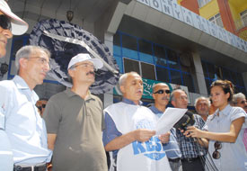 Dügen'den KESK eylemine anında cevap