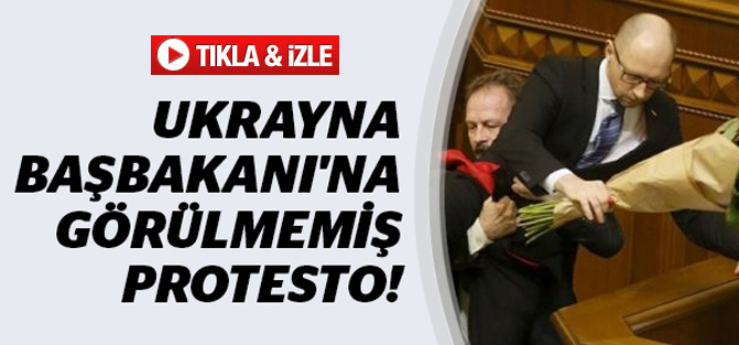 Başbakanı kucaklayıp götürdü