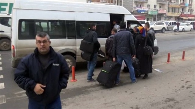 SMS geldi kenti terk ettiler