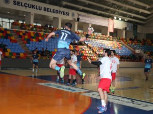Selçuklu'nun takımları mağlup
