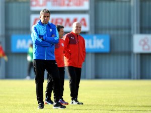 Hamzaoğlu'ndan  Konyaspor maçı öncesi 3 oyuncuya kesik