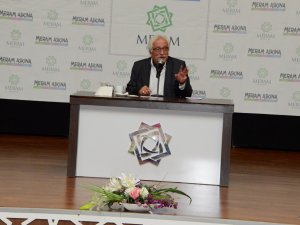 Yavuz Bahadıroğlu: Tekke ve zaviyeler terbiye merkezleriydi