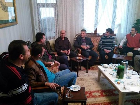 Vefalı öğrenciler yıllar sonra öğretmenlerini ziyaret etti