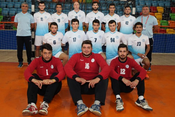Selçuklu Belediyespor Hentbol takımı kupaya veda etti