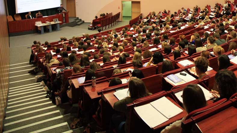 Akademik Teşvik Ödeneği Yönetmeliği belli oldu... Kim, kaç TL alacak?