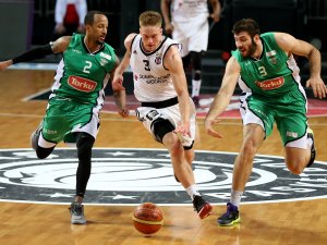 Beşiktaş Sompo Japan: 73 - Torku Konyaspor: 58