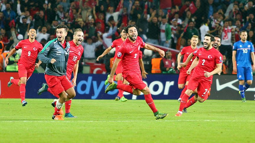 Selçuk İnan'ın Torku Arena'daki İzlanda golü yılın en iyisine aday