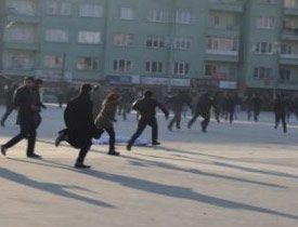 Niğdeliler HDP'lileri böyle kovaladı