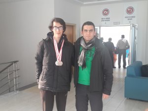 Özel Enderun Liseleri yüzme şampiyonasına katıldı