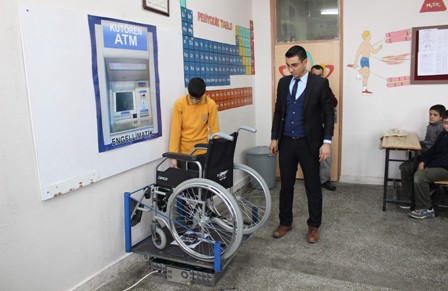 'Engellimatik' görenlerin takdirini topluyor