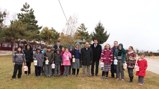 Biriktirdikleri Harçlıklar Kuşları Yuva Sahibi Yaptı