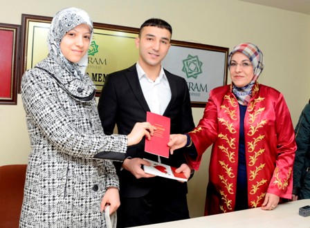 Toru yılın son nikahlarını kıydı