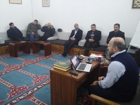 ‘Konya Ülkü Ocakları, değerlerimize ışık tutuyor’