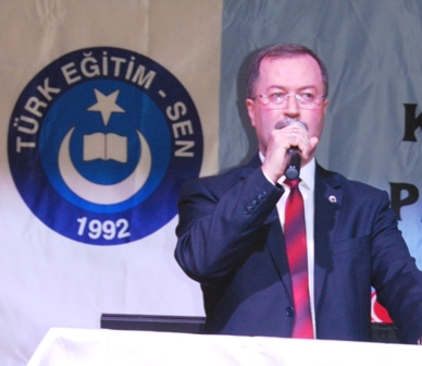 Ata’dan boş derse öğretmen önerisi