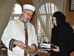 Ukraynalı kadın Müslümanlığı seçti