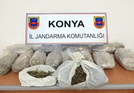 Konya’da 15 kilo esrar ele geçirildi