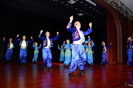 Devlet Halk Dansları Topluluğu Konyalılarla buluşacak