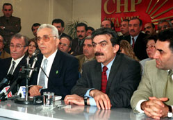 CHP yine Topuz'unu gösterdi