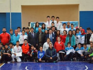 Analig’de Judo takımı yarı finale yükseldi