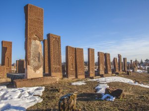 Konya ve Ahlat kardeş şehir oldu