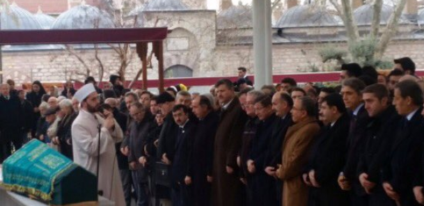 Suzan Gemuhluoğlu son yolculuğuna uğurlandı