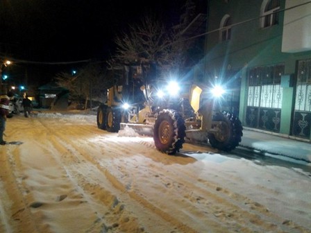 Seydişehir Belediyesi kar tedbirlerini alarak çalışmalara başladı