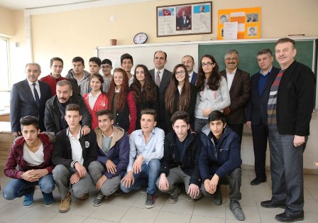Altay’ın okul ziyaretleri sürüyor