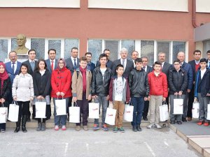 TEOG birincileri ödüllendirildi