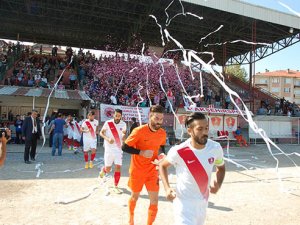 Akşehirspor, Antalya'dan galip dönüyor