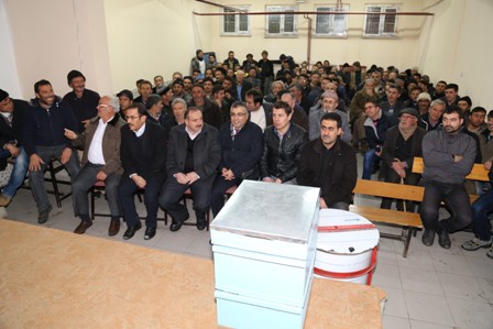 Hadim'de arı yetiştiriciliği kursu açıldı
