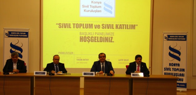 Yasin Aktay'dan o akademisyenlere: Zır cahilsin!