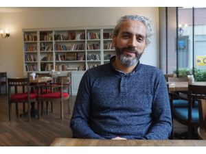 "Srebrenitsa Anneleri Kayıplarını Arıyor"