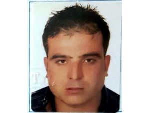 Simitçi, otel odasında ölü bulundu