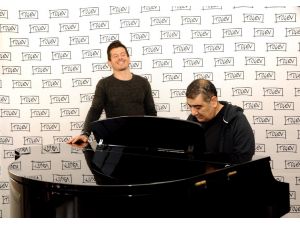 "Yıldızların Şarkıları Çocukların Yarınları Projesi"