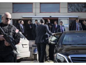 Davutoğlu çiftinin şehit eşine yaptığı ziyaret