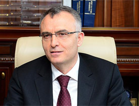 Bakandan 150 bin taşeron işçiye müjde