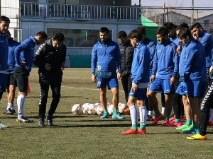 Bandırma mesaisi sürüyor