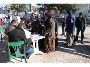 Suriyeli ailelelere kömür yardımı