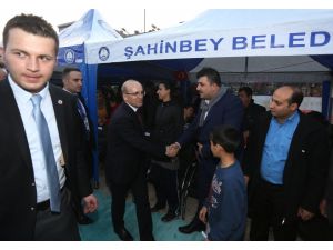 Perilikaya Gençlik Merkezi temel atma töreni