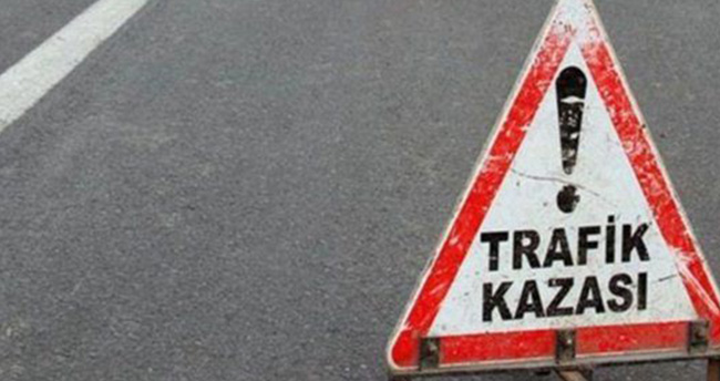 Konya'da Cip Ağaca Çarptı