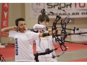 Minikler Salon Okçuluk Türkiye Şampiyonası sona erdi